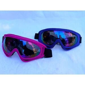Retro Iridescent Ski Goggles | Mirrored Single-Pane Lens